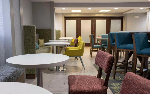 Hampton Inn Kent/Akron Area