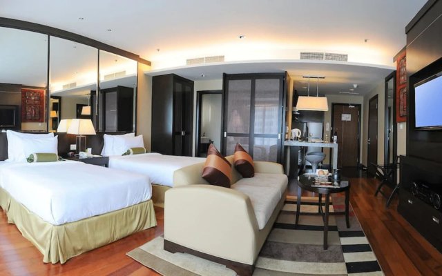 MiCasa All Suite Hotel