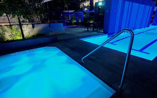 Oracle Boulevard - Private Apartments