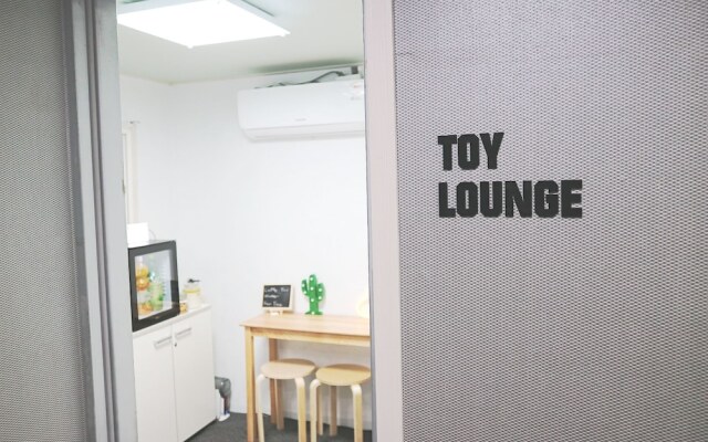 Toy Guesthouse