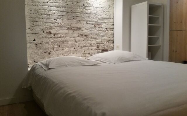 Art Deal - Roquelaine