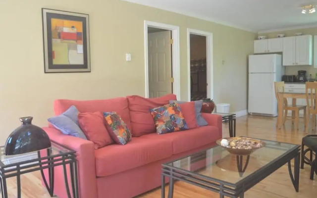 Sea Parrot Ocean View Resort