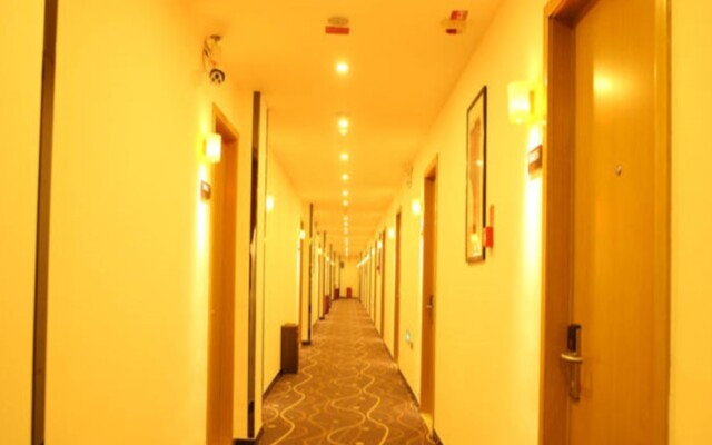 7 Days Premium Shihezi Youxie Plaza Jun Ken Museum