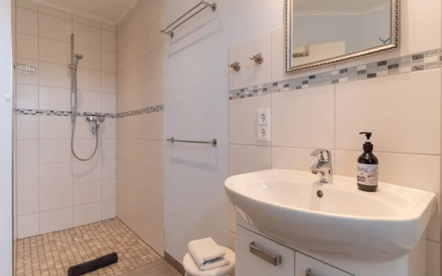 Apartment in Garding Near North Sea & Cycling Paths