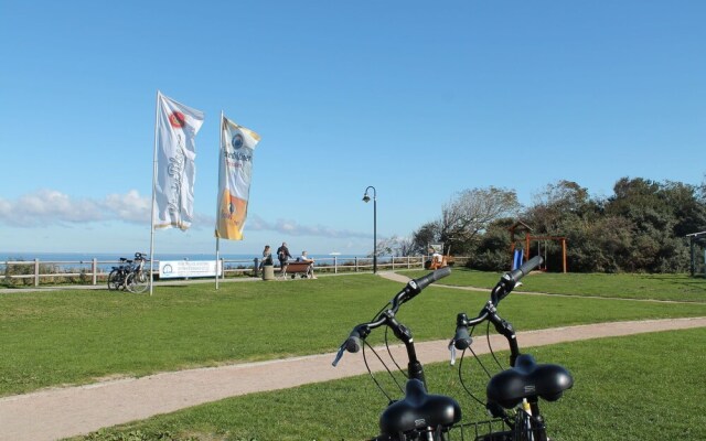 Welcoming Apartment Near Sea in Nienhagen