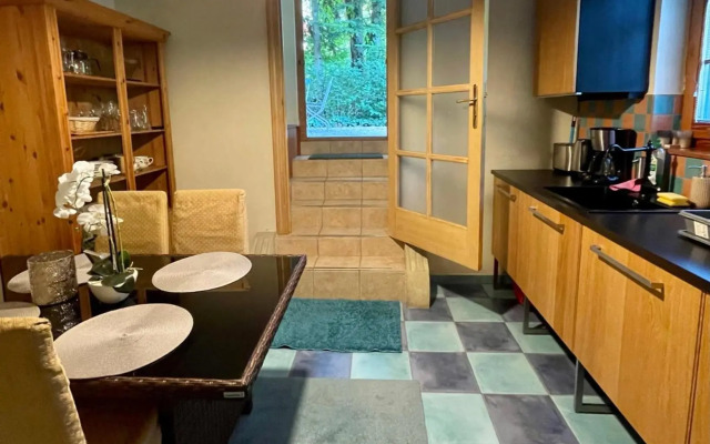 Buda Hills villa apartment