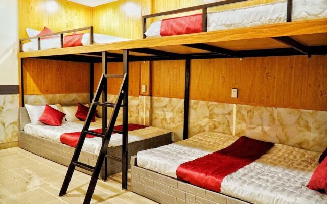 Sunny Hostel