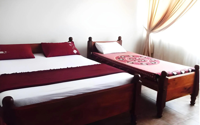 Majestic Tourist Hotel