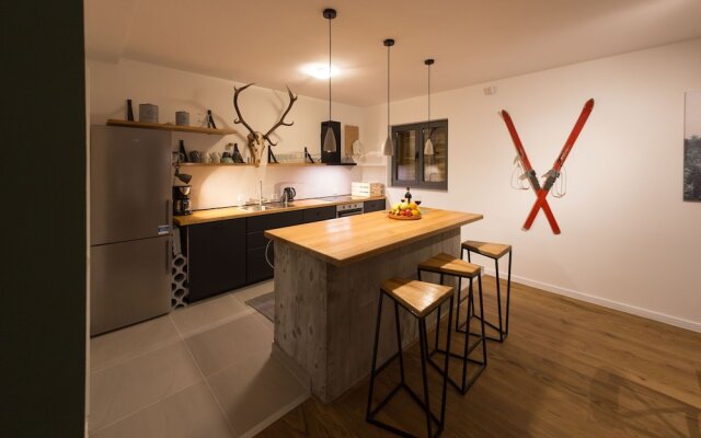 Boutique Chalet in Baške Oštarije With Garden