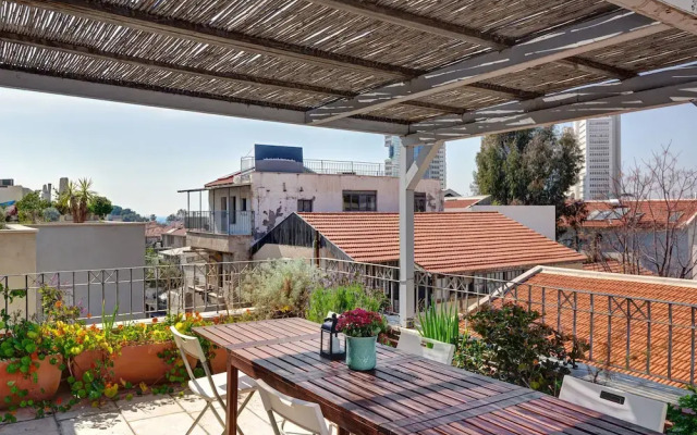 Neve Tzedek Megic - Hugh garden Terrace