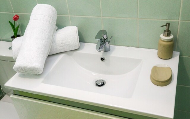 Summer Breeze Apartments