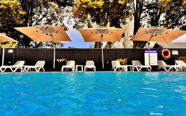 Podium Lodge