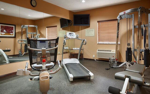 Best Western Plus University Inn & Suites