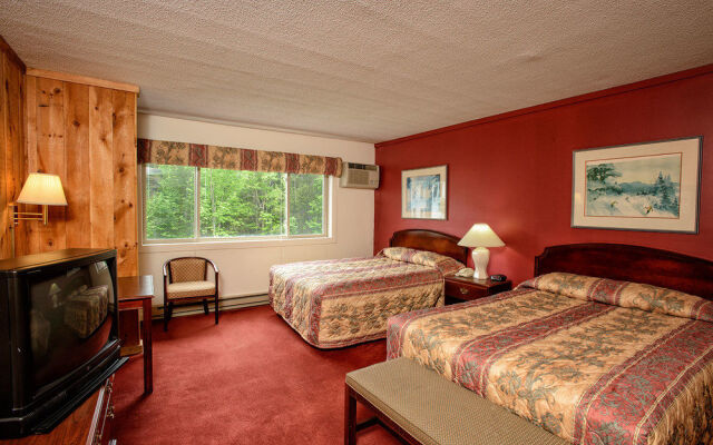 Snowy Owl Inn And Resort