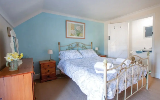 Berry Hall - Porty Eynon