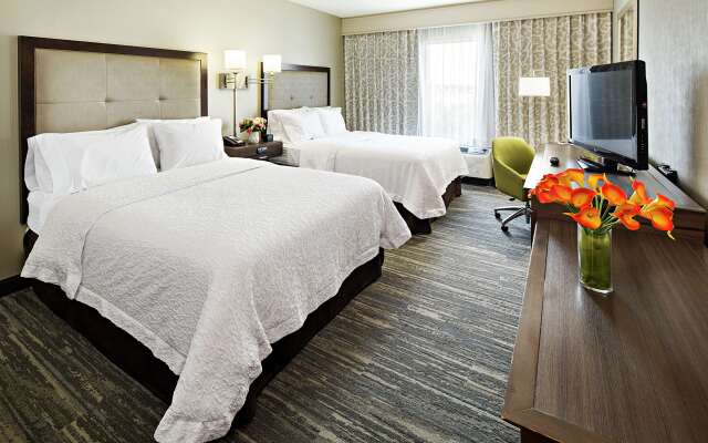 Hampton Inn & Suites Palm Desert