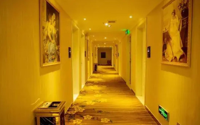 Jinweili Royal Hotel