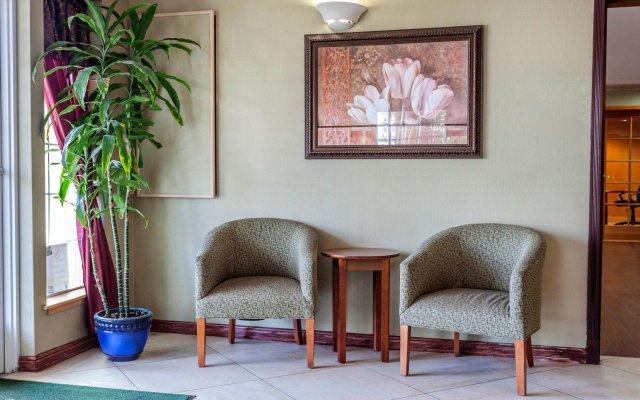 Quality Inn Arlington