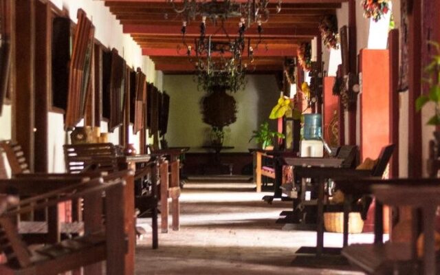 Royal Santa Ana
