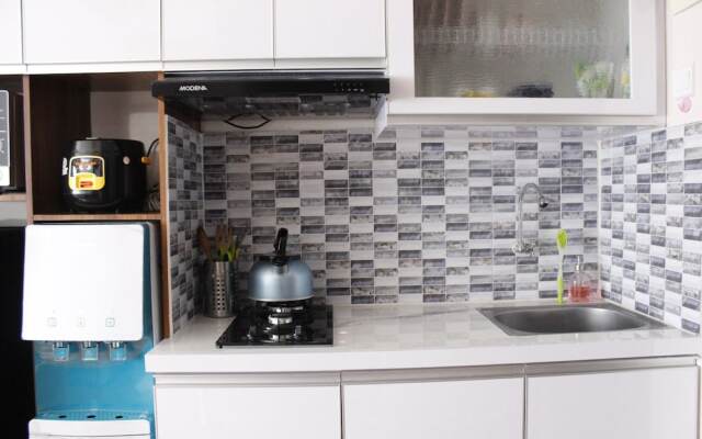 Comfy 2BR Apartment at Grand Asia Afrika Residence