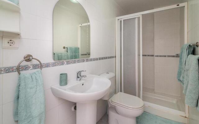 Marbella Lovely 3-bedroom Apartment 350 m Walk to the Beach