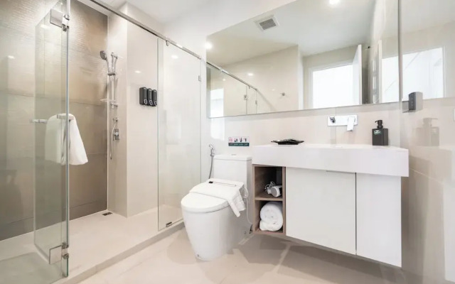The Rich Residences Sukhumvit Nana