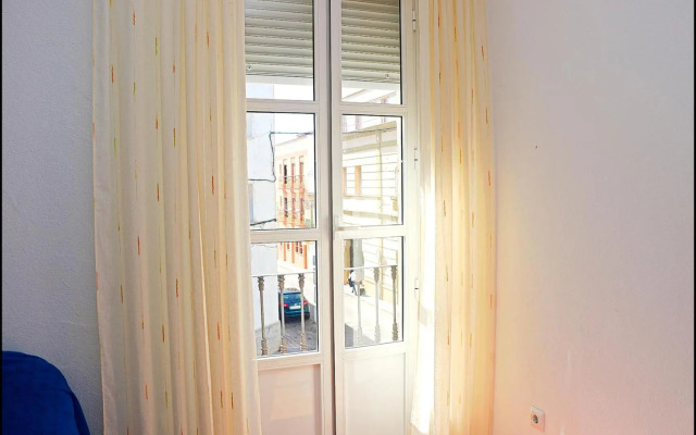 Luminoso apartamento Canalejas