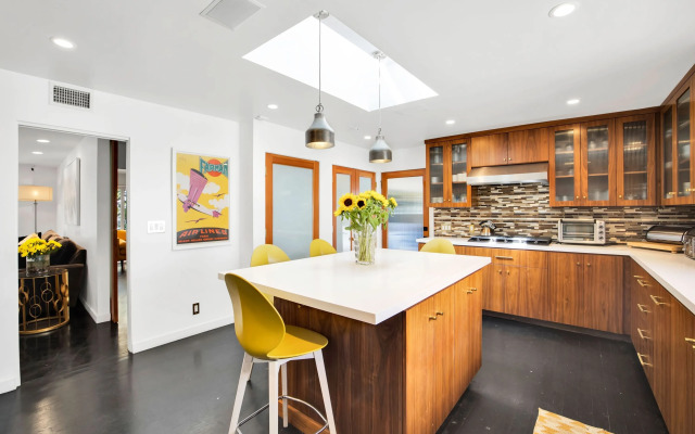 Edwin by Avantstay Hollywood Hills Luxury + Pool