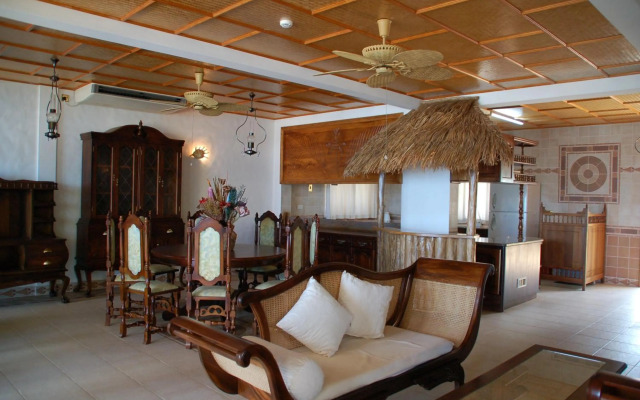 La Digue Emerald Villa