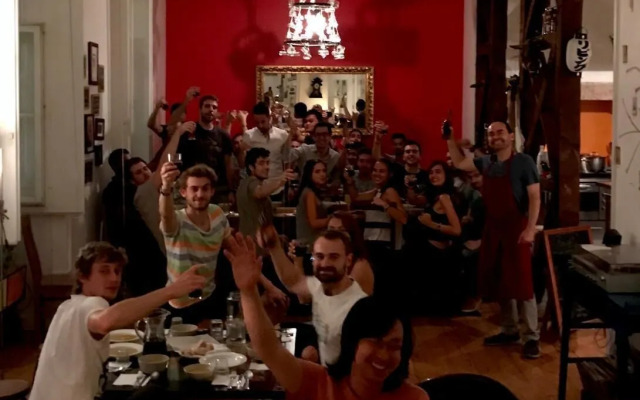 Living Lounge Hostel