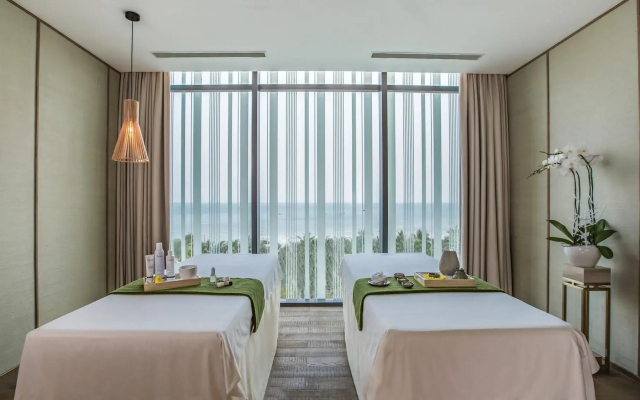 Prince Hotel Da Nang (Formerly Sel de Mer Hotel & Suites)