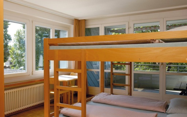 Youth Hostel Rapperswil-Jona – Guest Rooms – Rapperswil