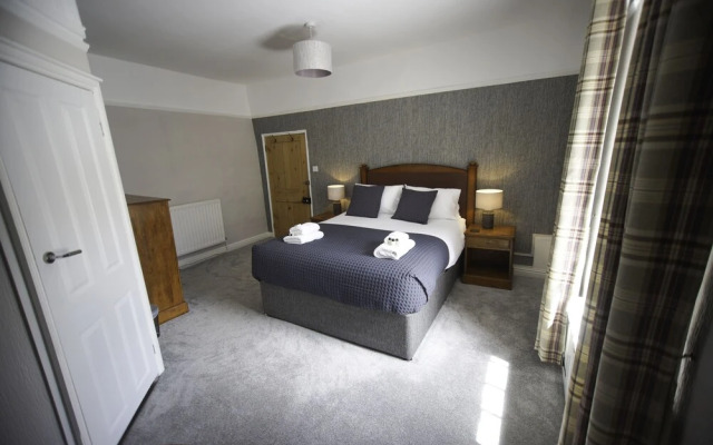 Dudley Arms Hotel