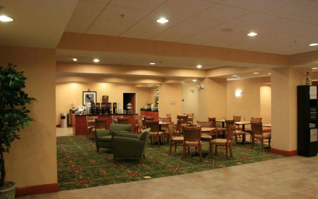 Hampton Inn Belle Vernon