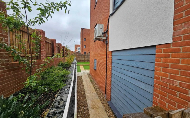 Ipswich - 3 Beds - Sleeps 6 - Private Garden