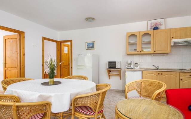 Amarillo 5 Balatonm Riaf rd