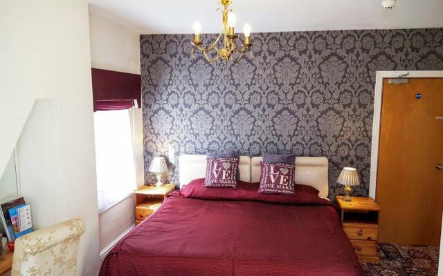 Chester Brooklands Bed and Breakfast