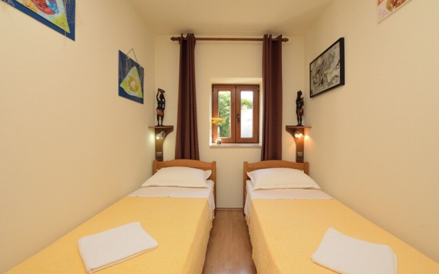 Apartments Haldej