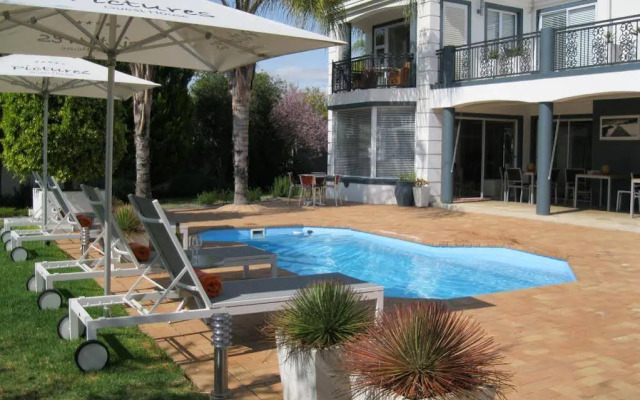 Pictures Boutique Hotel