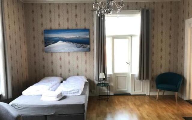 Astrupgården Room & Apartments