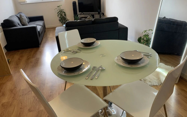Immaculate 2-bed Apartment in Manchester