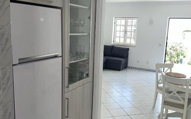 Relaxing 2 Bedroom House close to Vilamoura Marina