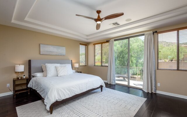 Casa Hermosa 4 Bedroom Home by Redawning