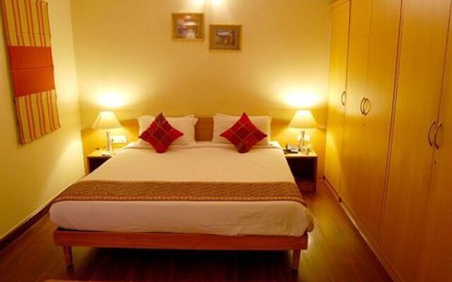 Sterling Suites - Langford Town