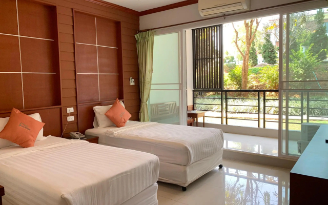 Breeze Hill Hotel