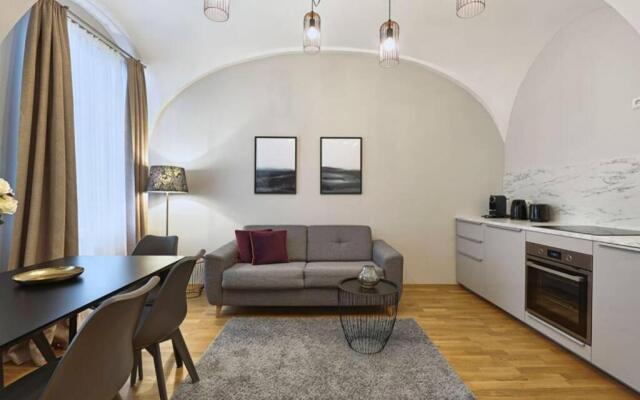 Vienne City Apartment Crown 6