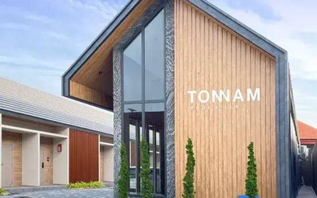 Tonnam Pool Villa