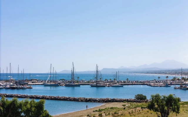 seafront cozy suite for 2 in Rethymno