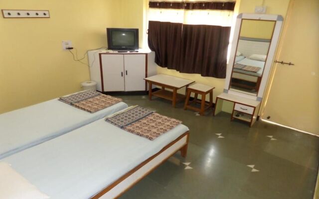 Hotel Indira Sagar