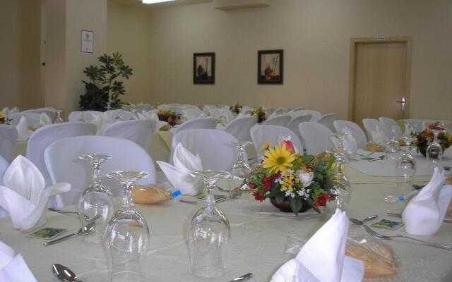 Hostal Restaurante Hermanos Zamora